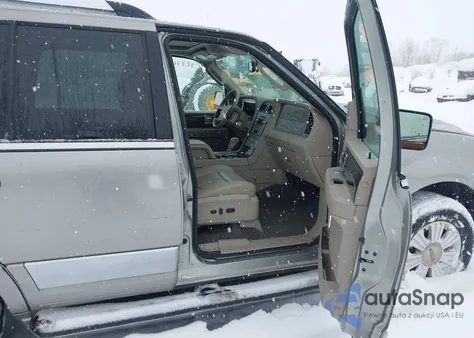 2009 Lincoln Navigator from USA, damaged, VIN 5LMFU28539LJ01242